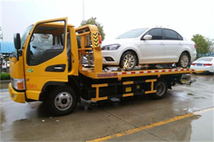 柳江附近拖车救援24小时服务热线